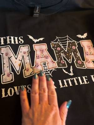 We love a good spooky sweatshirt in summer - summerween if you will 👻 loss mom edition  #pregnancyloss #lossmom #atouchofteddy #nonprofit #summerween