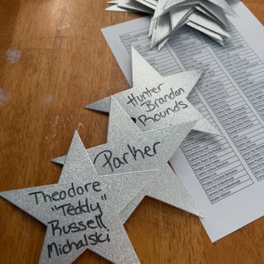 Time to write out the stars! Want your baby’s name displayed at the event? A $3 donation gets a star on the wall! Link in comments/story!