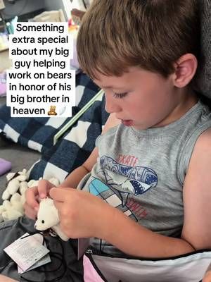 I’m not crying 🥲 ok jk I did read up a little 🥲🧸 Teddy’s baby brother Nathan, our rainbow.  #pregnancyloss #lossmom #grief #atouchofteddy #nonprofit